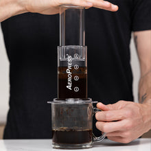 Lade das Bild in den Galerie-Viewer, AeroPress® Coffee &amp; Espressomakerc clear

